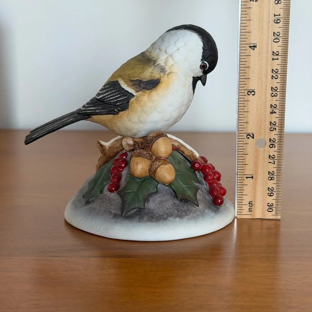 Andrea By Sadek 1994 Limited Edition Chickadee Holly Acorn Bird Figurine286/5000